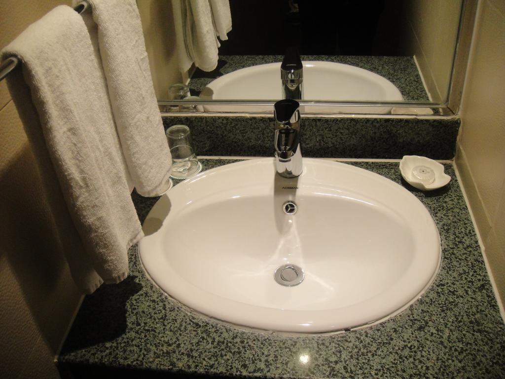 New Gloria Plaza Garden Hotel Harbin Zimmer foto