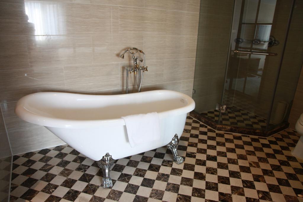 New Gloria Plaza Garden Hotel Harbin Zimmer foto